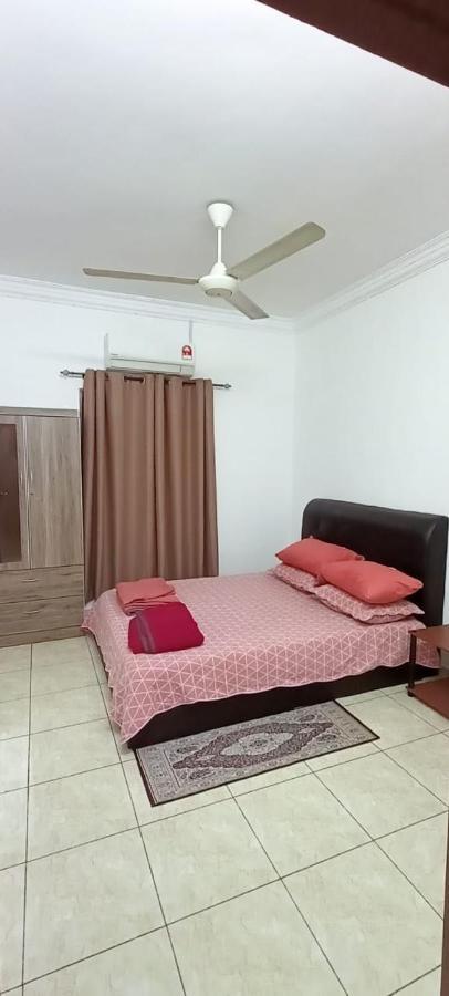 Mz Homestay シャー・アラム エクステリア 写真
